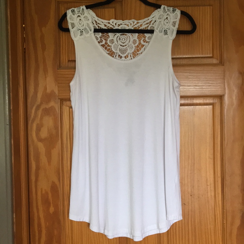 Cable & Gauge White Lace Tank